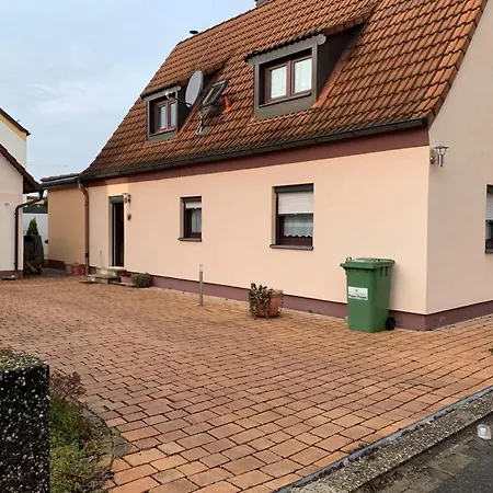 Ferienwohnung Vida Real Estate Feucht Exterior foto